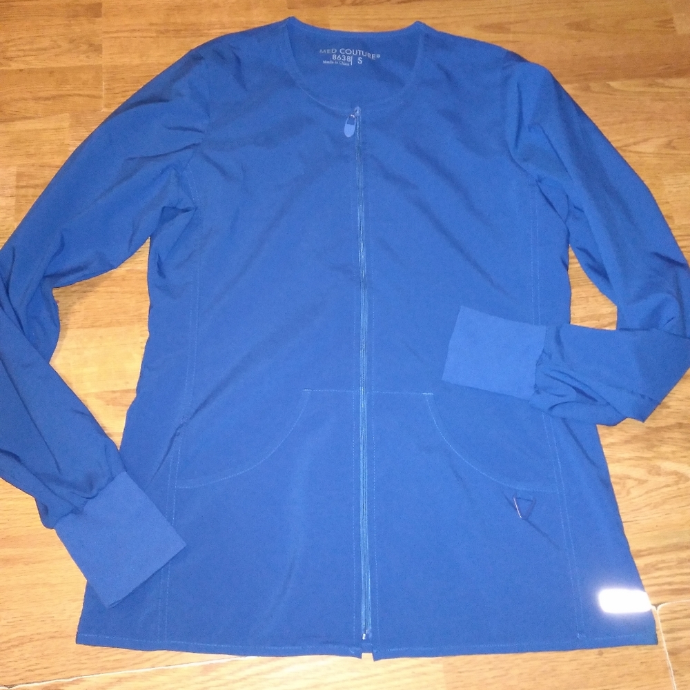 Med Couture Royal Scrub Jacket Small